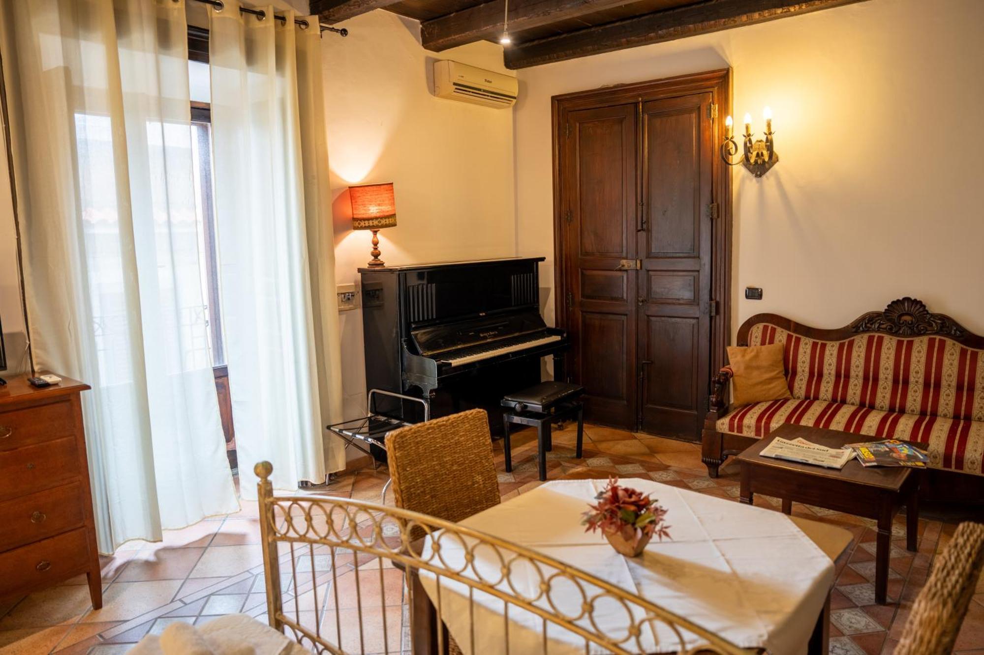 Residenza L'Antico Borgo Hotel Filadelfia المظهر الخارجي الصورة