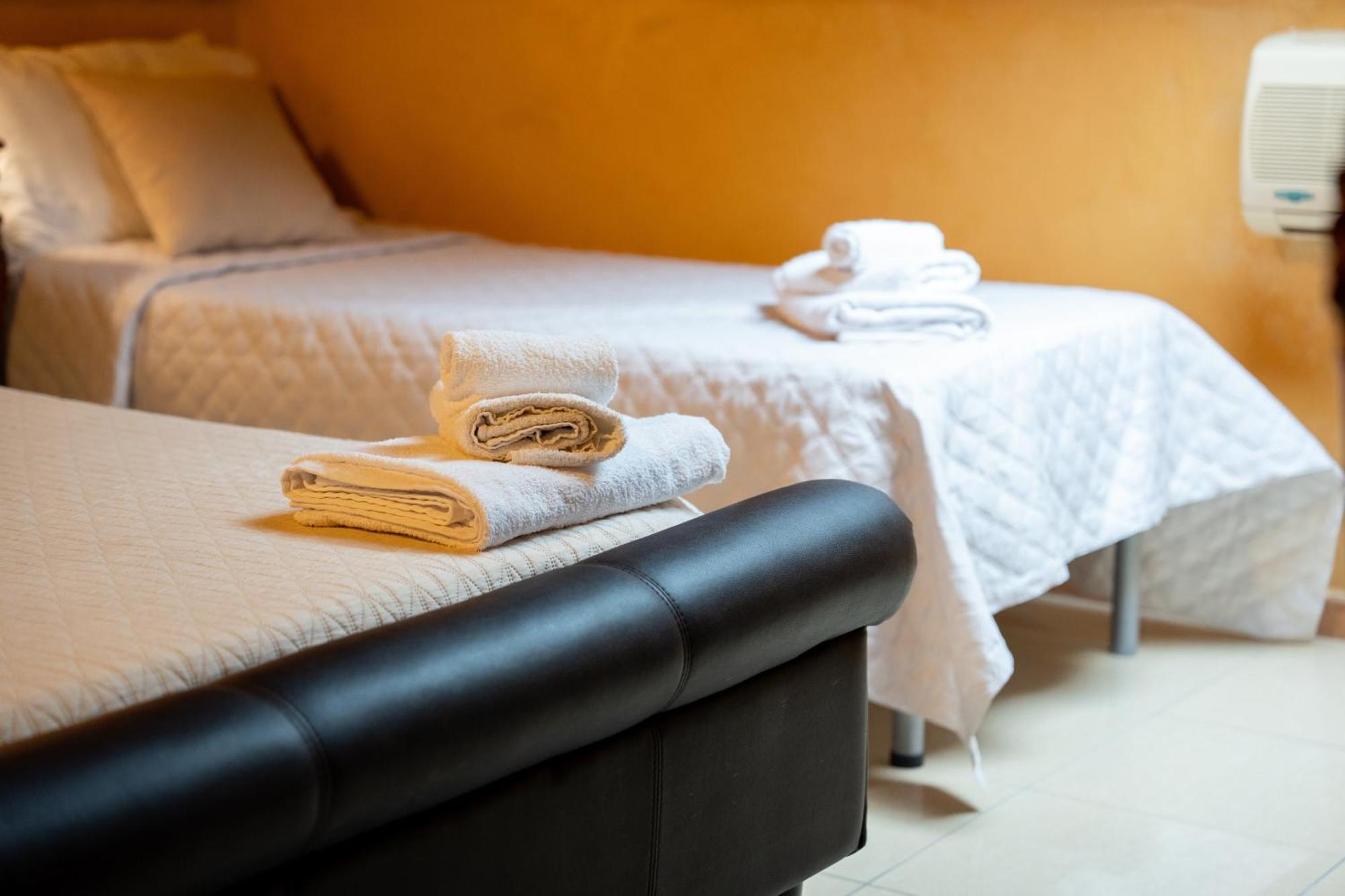 Residenza L'Antico Borgo Hotel Filadelfia الغرفة الصورة
