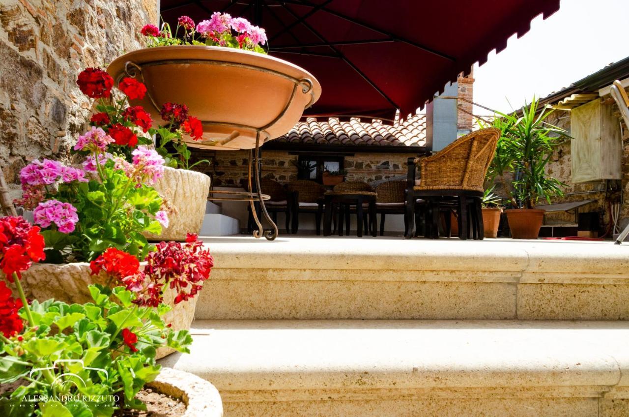 Residenza L'Antico Borgo Hotel Filadelfia المظهر الخارجي الصورة